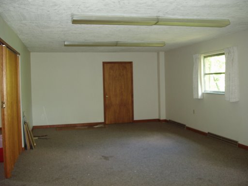 Sunday School classroom.JPG - 22807 Bytes